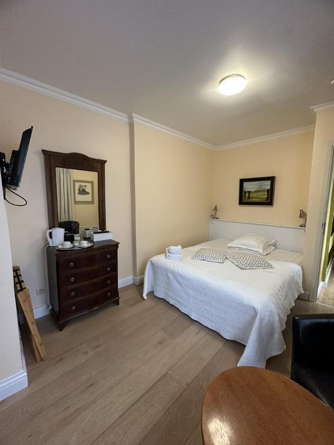 Room 3 at La Ducale, a bright double room