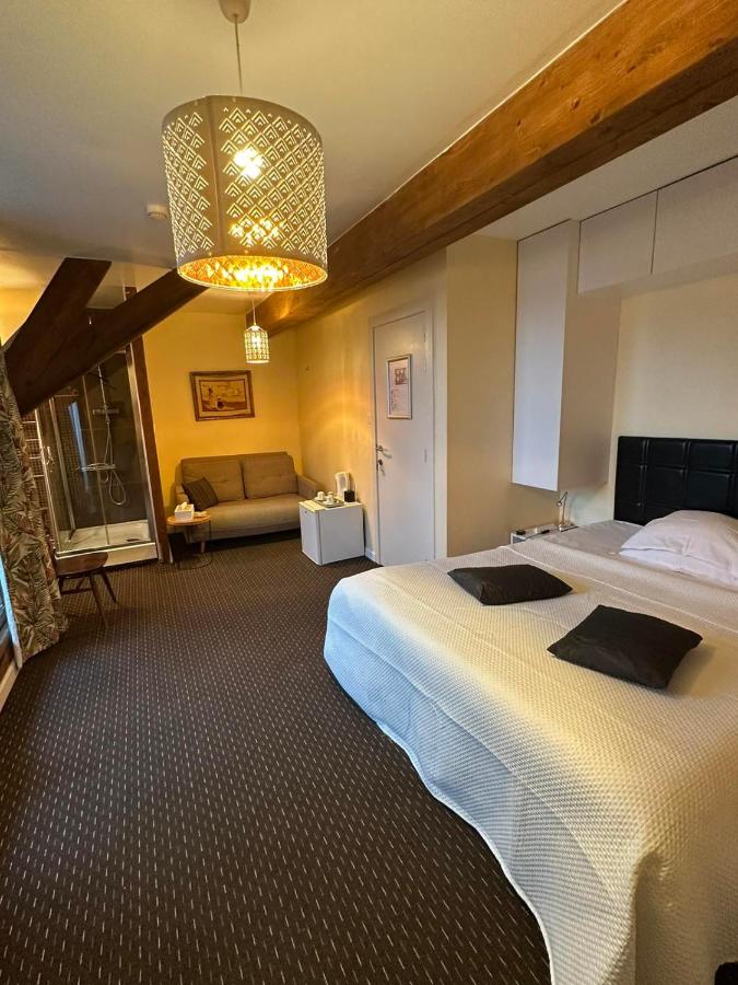 Room 2 at La Ducale